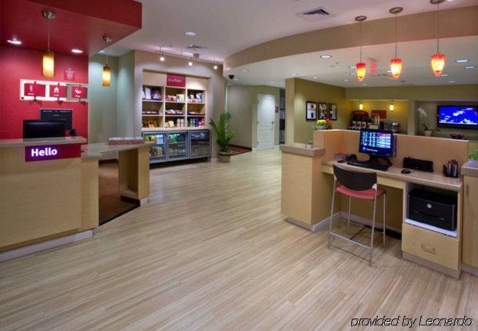 Towneplace Suites Коламбус Ресторан фото